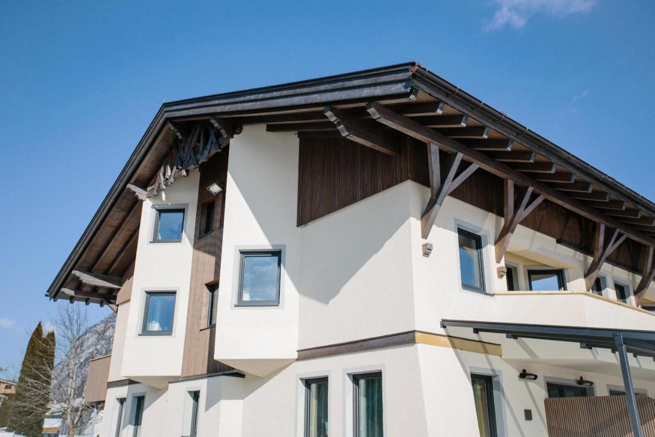 Forellenhof Appartements & Grossmutters Bungalow 洛伊塔施 外观 照片