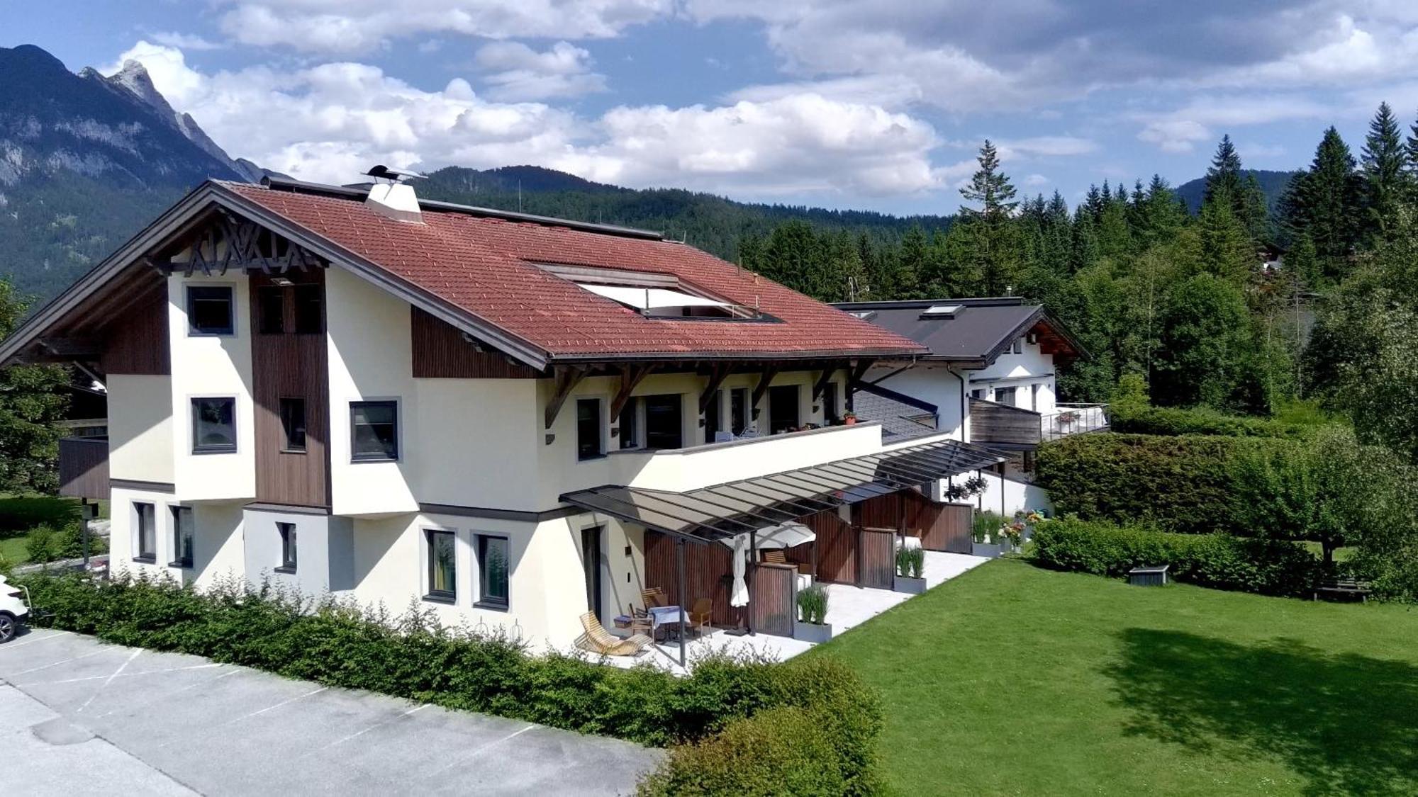 Forellenhof Appartements & Grossmutters Bungalow 洛伊塔施 外观 照片